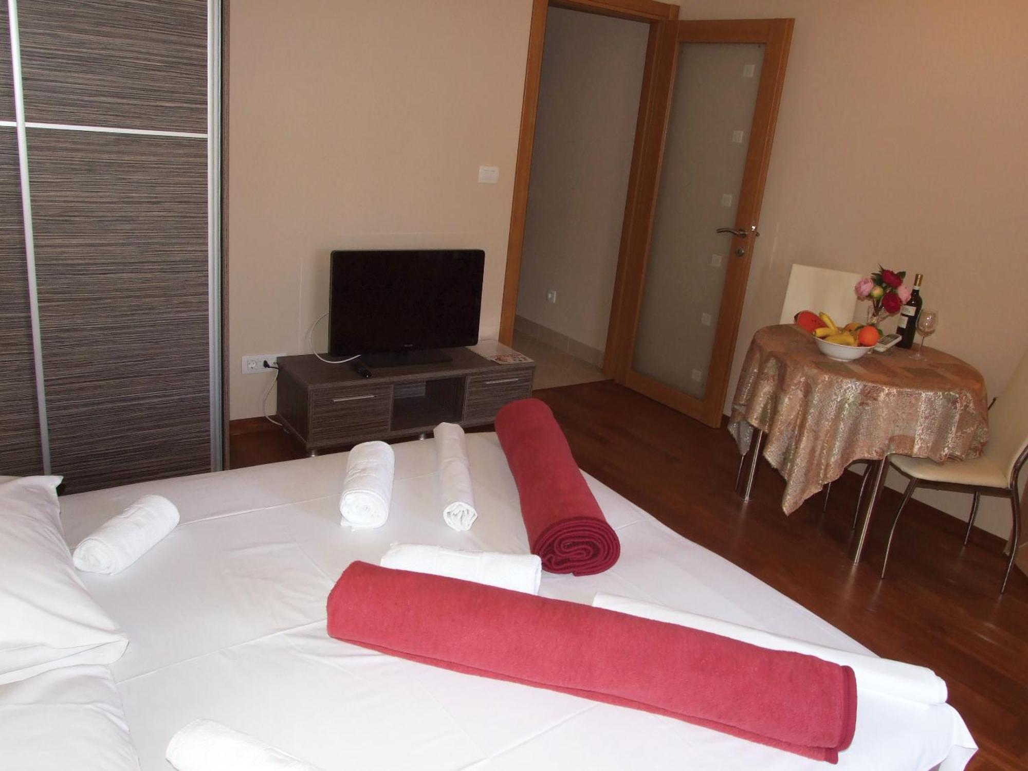 Apartments Oaza 2 Petrovac na moru Zimmer foto