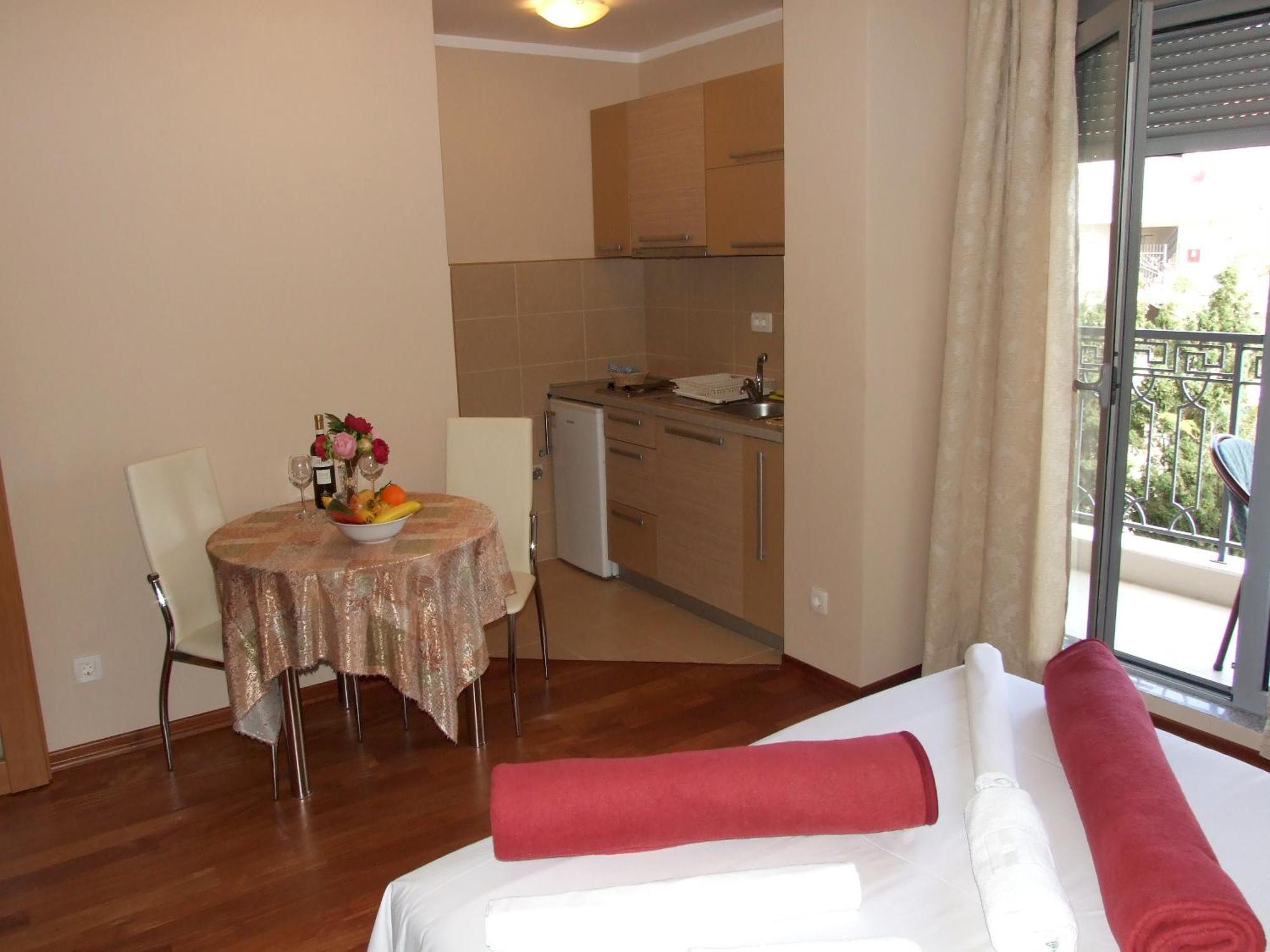 Apartments Oaza 2 Petrovac na moru Zimmer foto