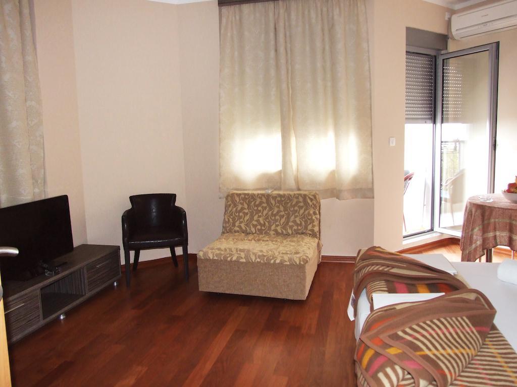 Apartments Oaza 2 Petrovac na moru Zimmer foto